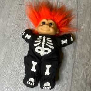 RUSS Troll Doll Halloween 8" WEE TROLL KIDZ Skeleton "BONZ"
Halloween Decoration
